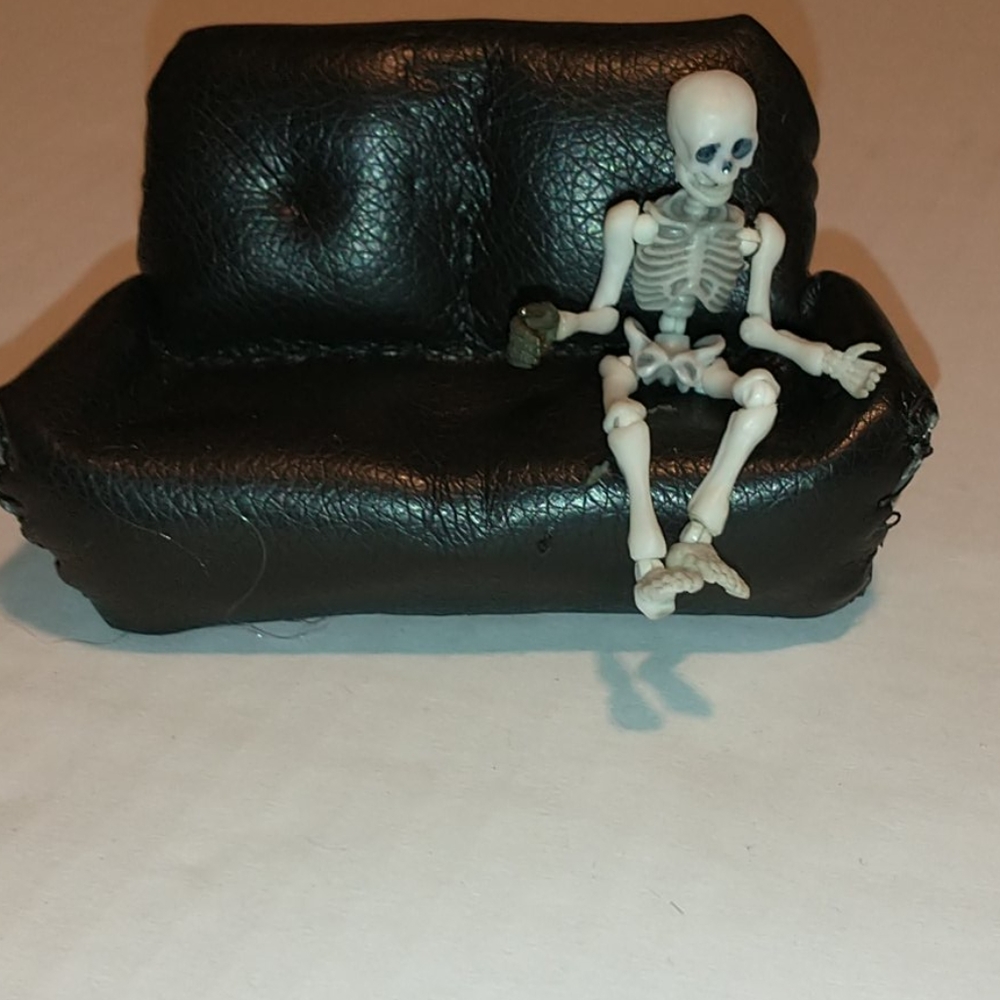 1:12 scale Faux Leather Sofa